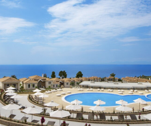 Ajul Luxury Hotel & Spa Resort