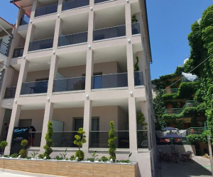 Tami's Residence 2