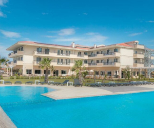 King Maron Wellness Beach
