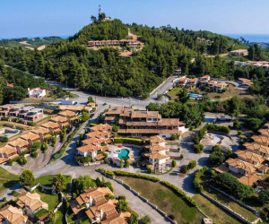 Akritas Ef Zin Villas & Suites