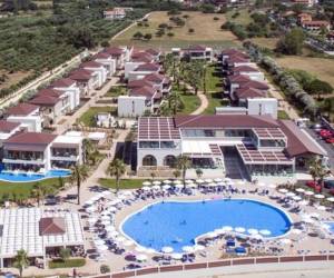 Almyros Beach Resort&SPA
