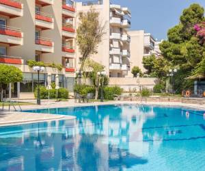 Oasis Hotel Apartments