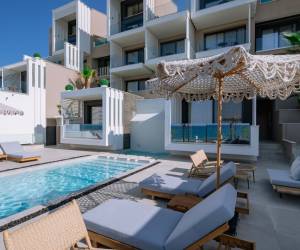 Zest Luxury Retreat