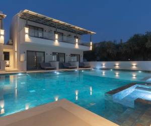 Alora Luxury Suites