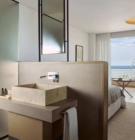 Deluxe Room Side Sea View