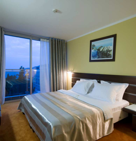 Family Room sa terasom, pogled more